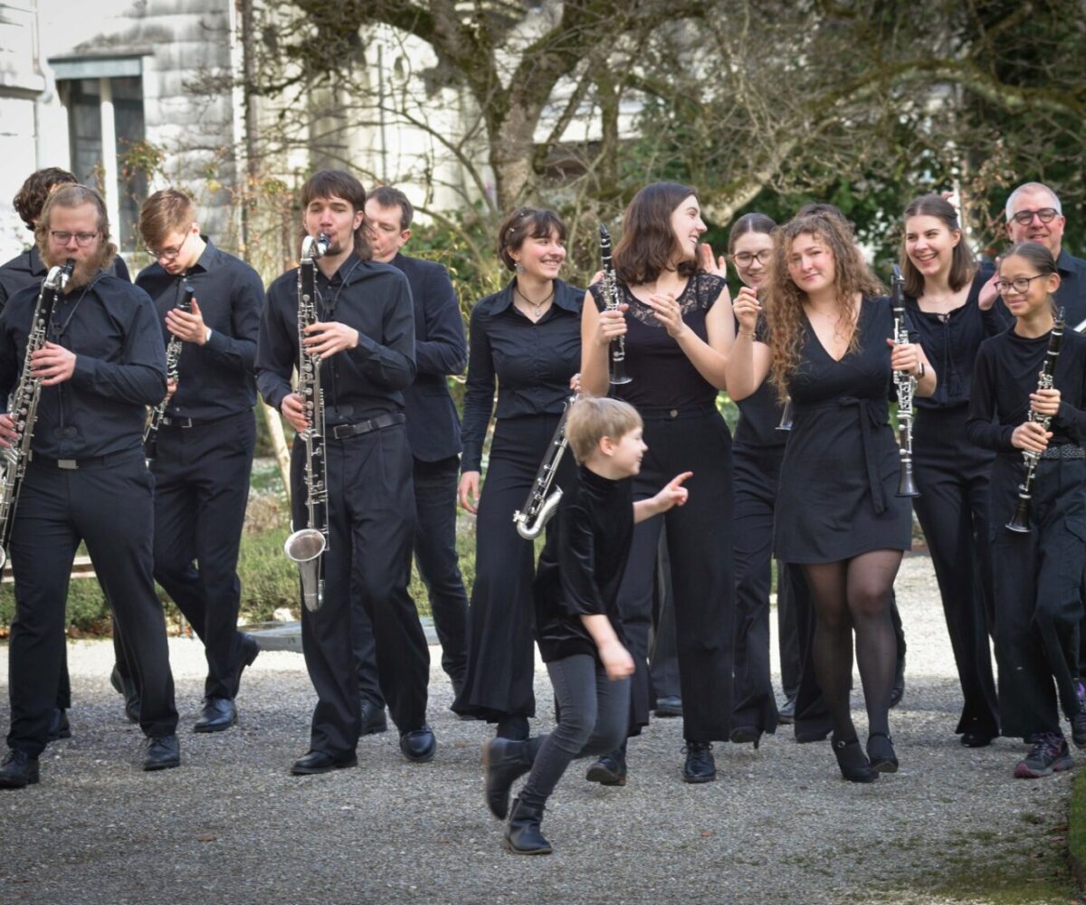 Clarmonics – Klarinettenensemble | Ensemble de clarinettes